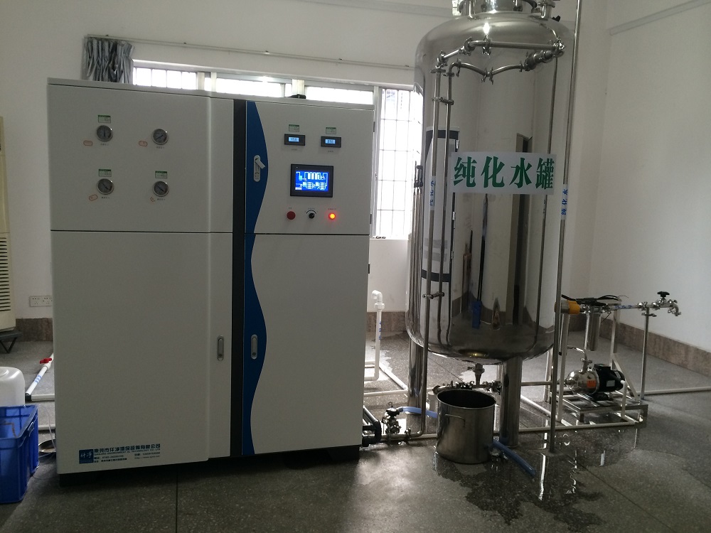 仟凈純水設(shè)備在電池行業(yè)新能源行業(yè)的應(yīng)用.jpg