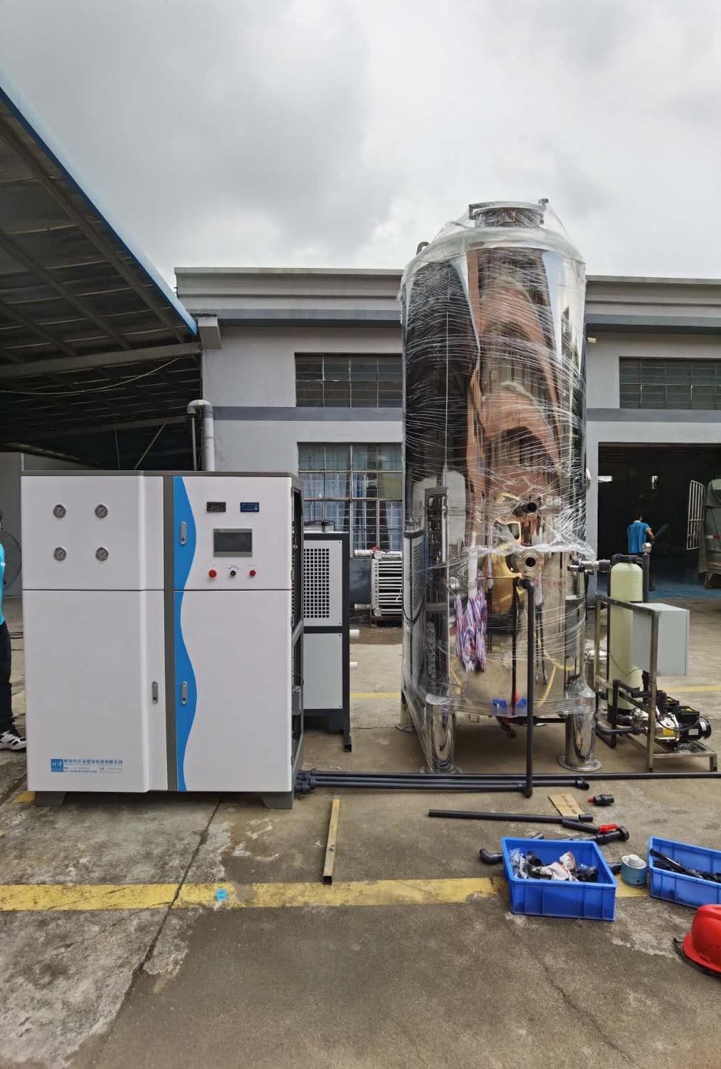 Q-1000EA超纯水设备在内循环冷却系统当中的应用1.jpg