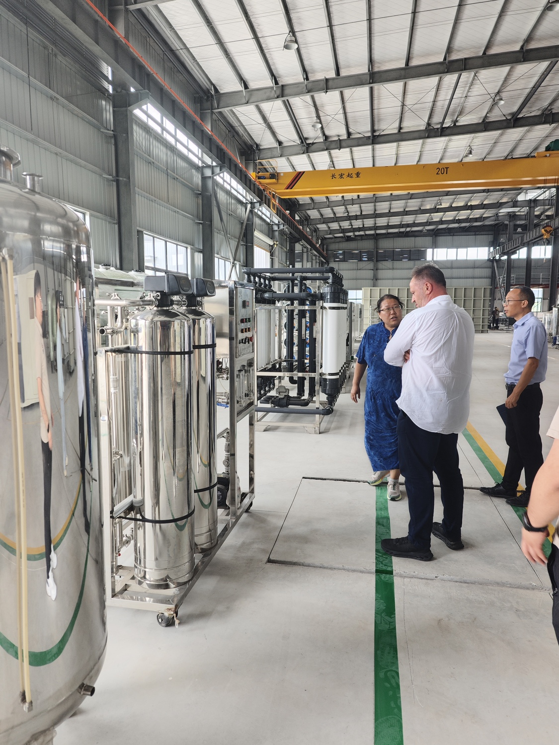 International Exchange Boosts Global Development｜Finnish Clients Visit Chongqing Jingye Environmental Protection for Emergency Water Purification Equipment Inspection
